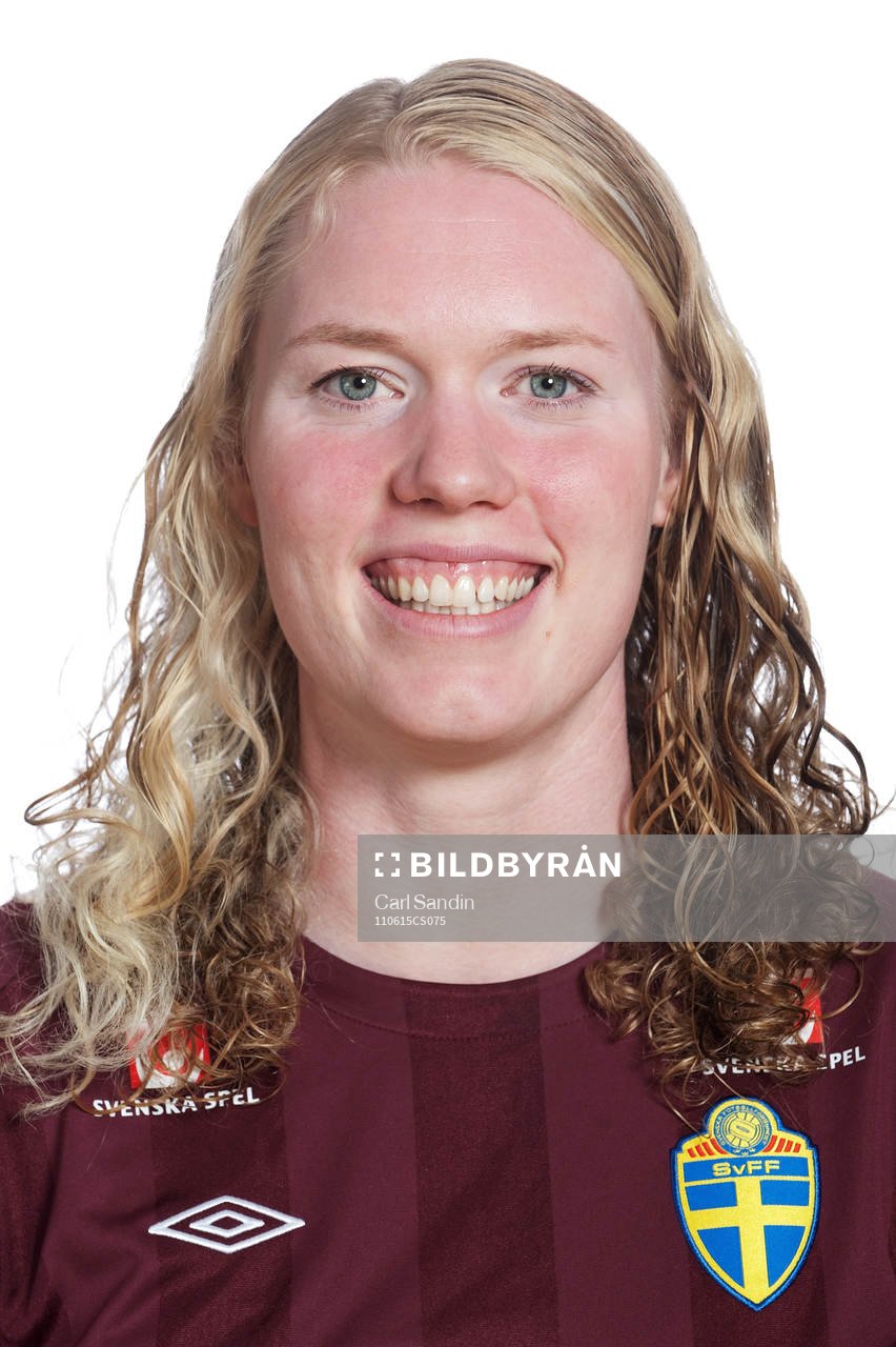 Hedvig Lundahl, målvakt
