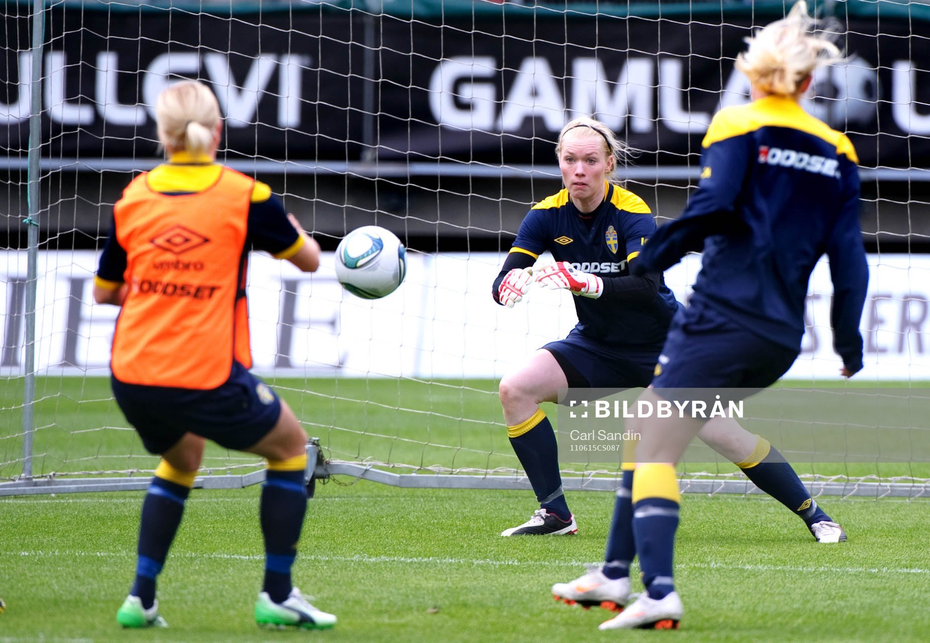 Hedvig Lindahl, målvakt