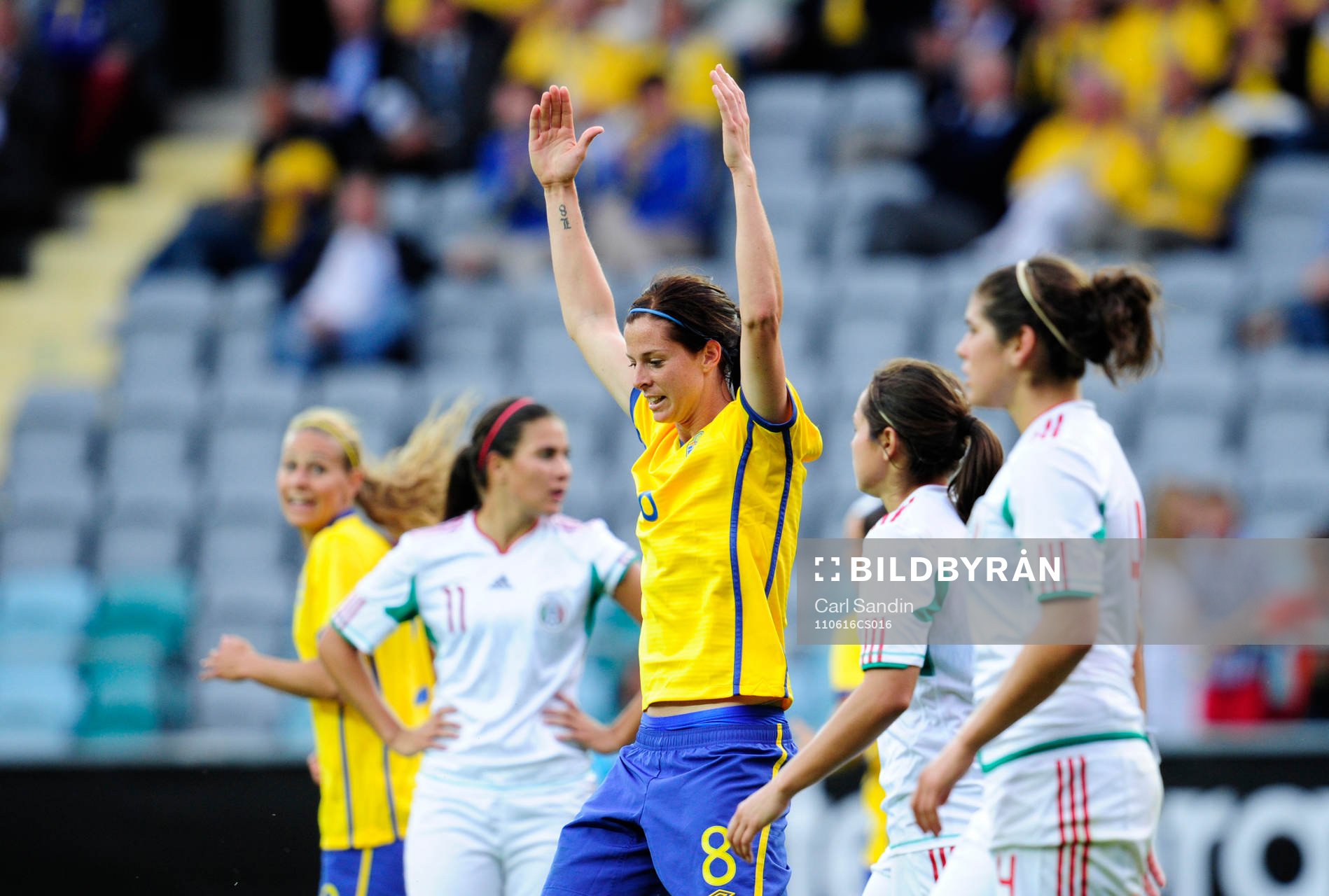 2-0 av Lotta Schelin, Sverige, glädje, jubel