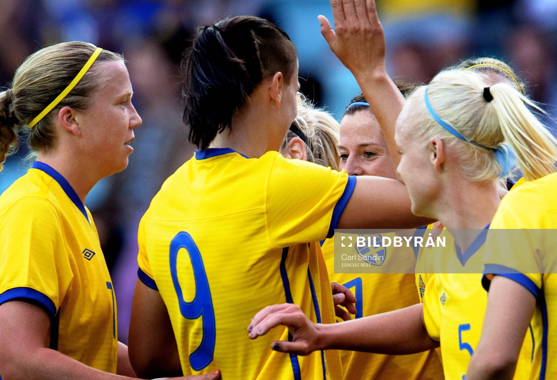 Lotta Schelin, Sverige, jubel