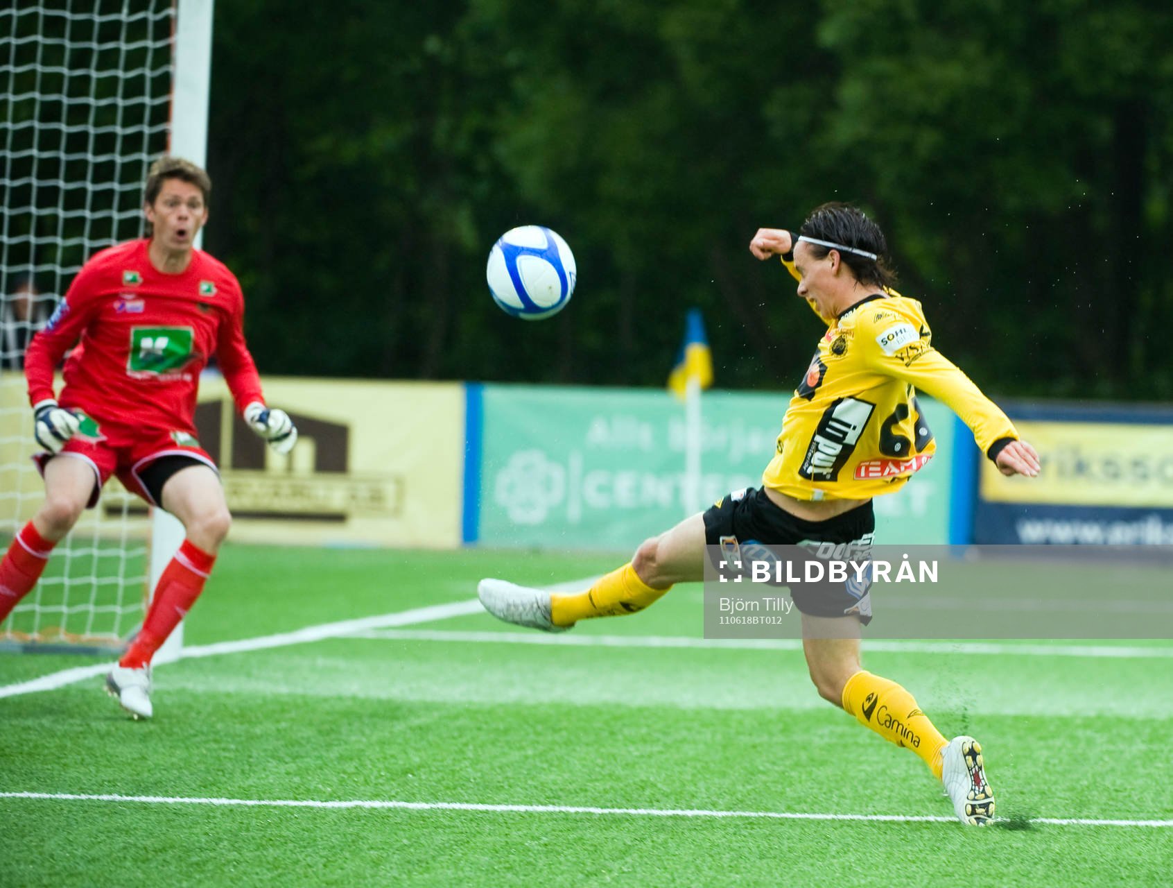 Mattias Hugosson, målvakt, Gefle och Niklas Hult, Elfsborg