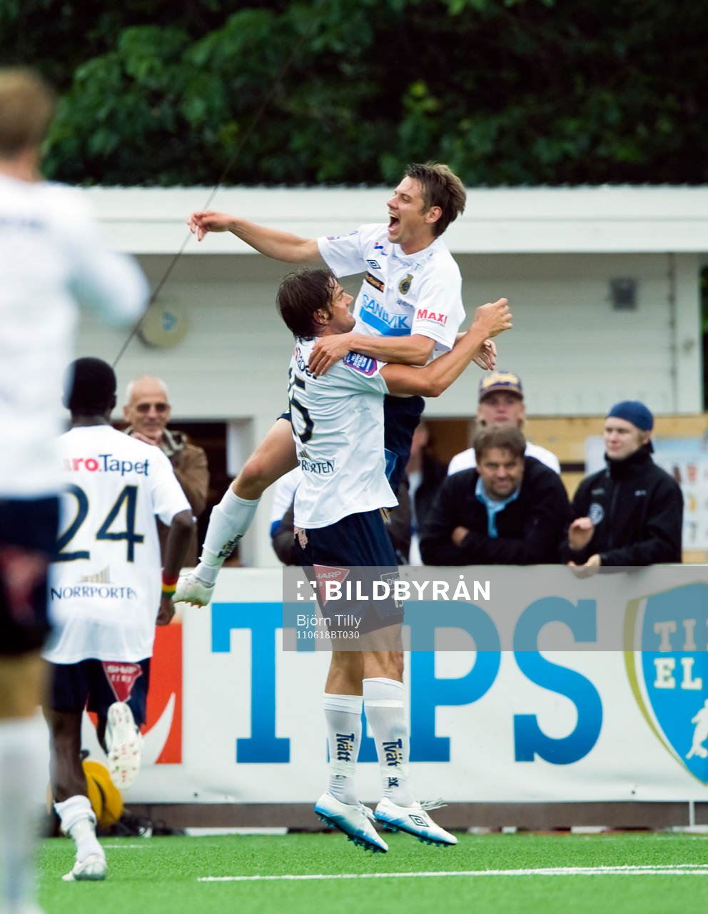 Mikael Dahlberg och Jakob Orlov, Gefle, jubel
