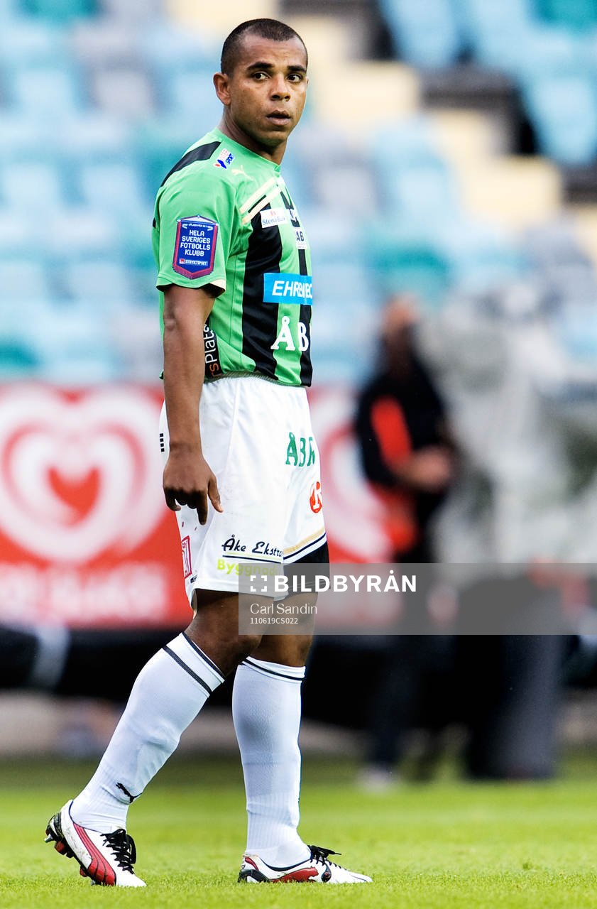 Alvaro Santos
