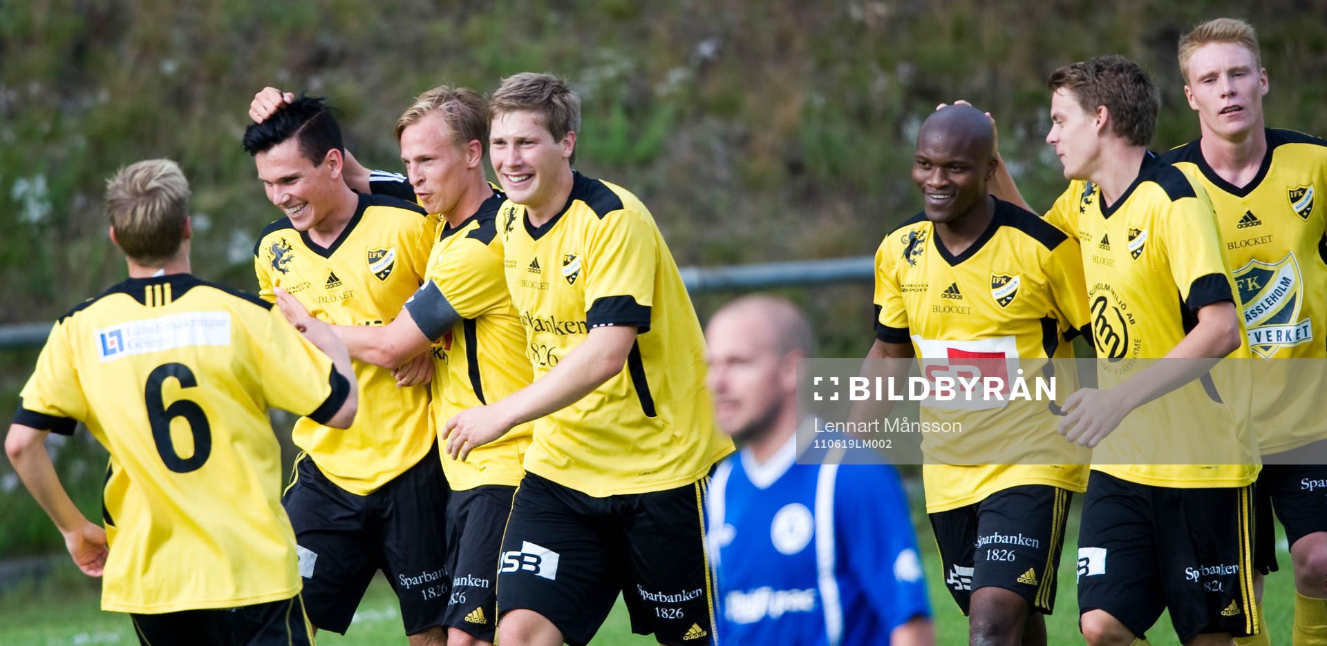  0-1 André Bengtsson, som grattas
