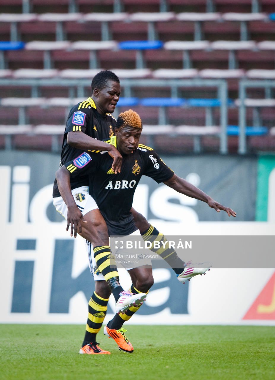 Ibrahim Tete Bangura och Mohamed Bangura, AIK jubel