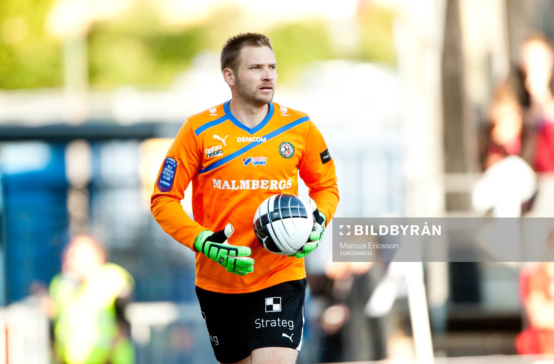 John Alvbåge, målvakt