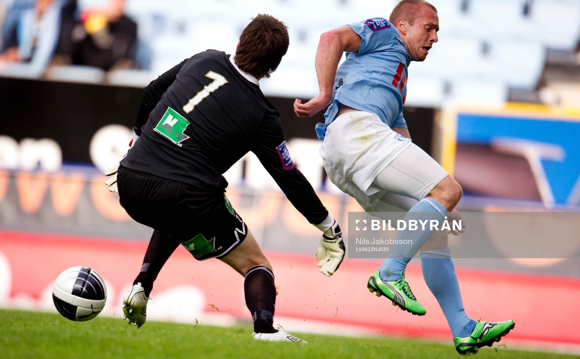 Mattias Hugosson, målvakt, Gefle, Daniel Larsson, Malmö FF