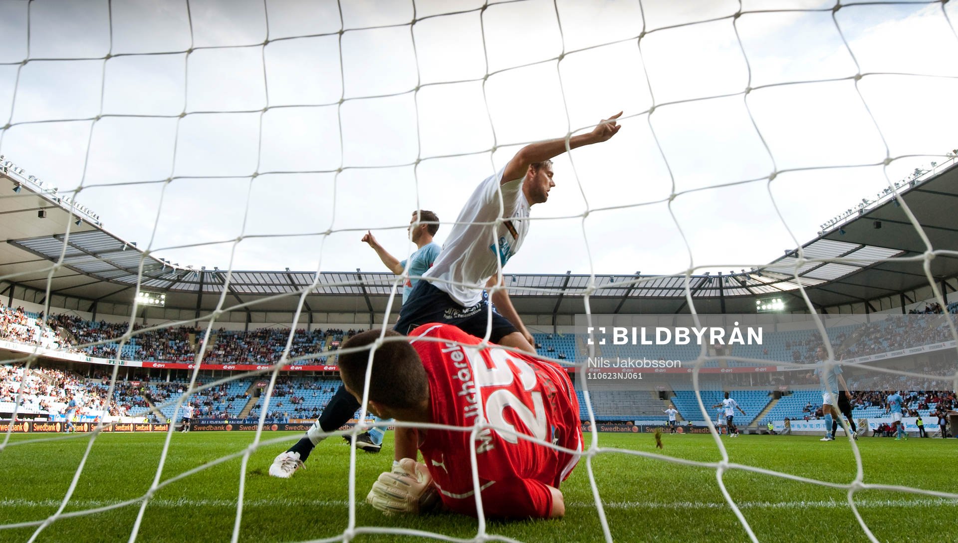 Mikael Dahlberg, Gefle, jubel, gör mål men det döms bort