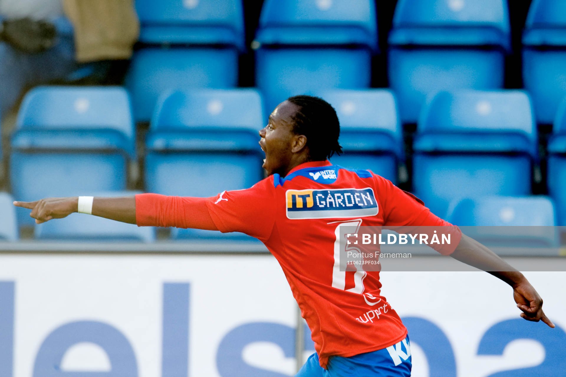 May Mahlangu, Helsingborg, jubel