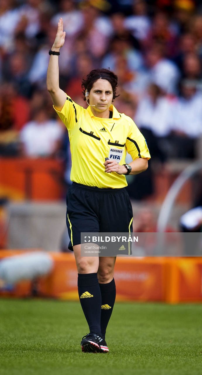 Jacqui Melksham, domare, Australien