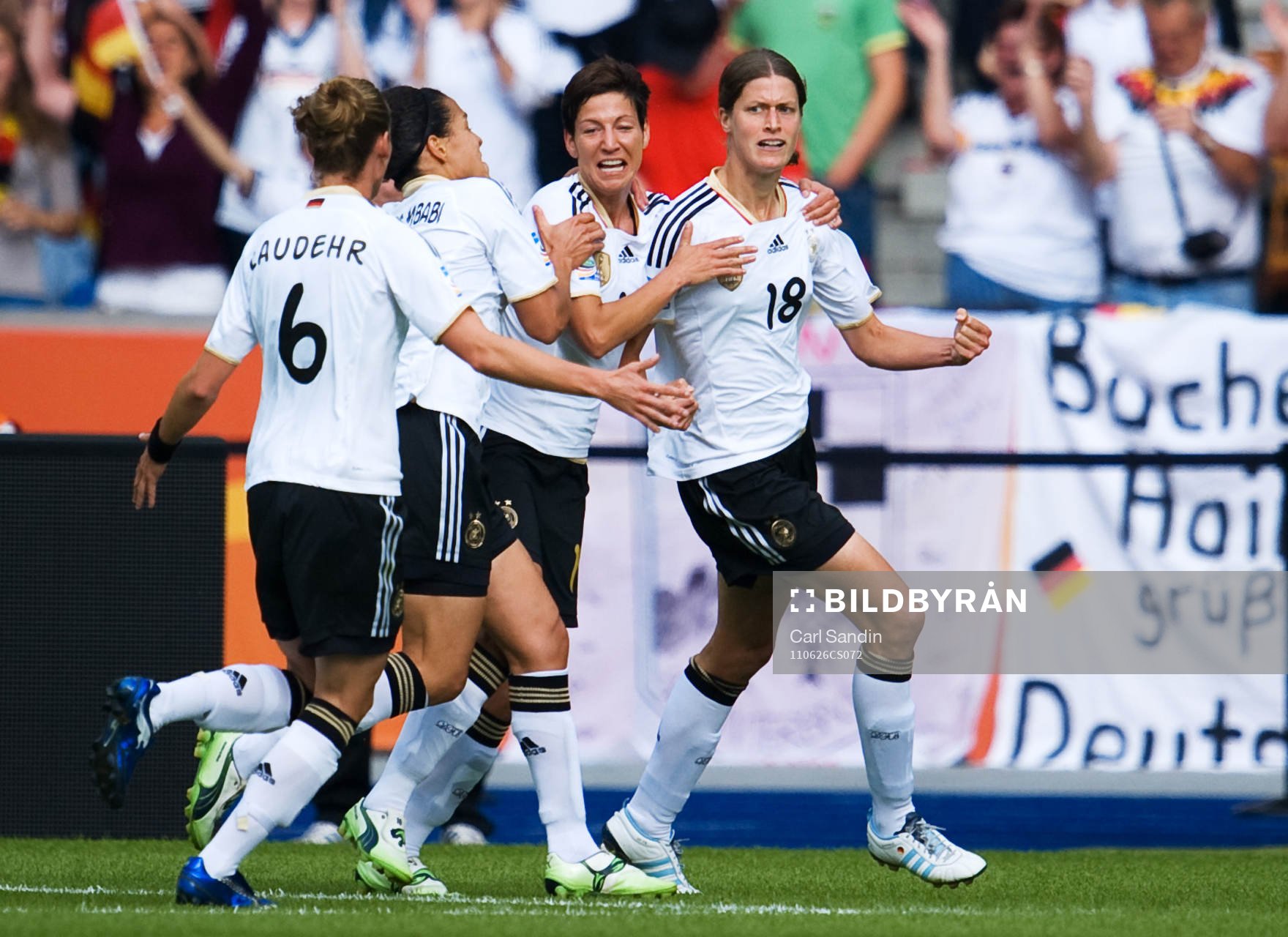  Kerstin Garefrekes, Tyskland, jubel, 1-0.