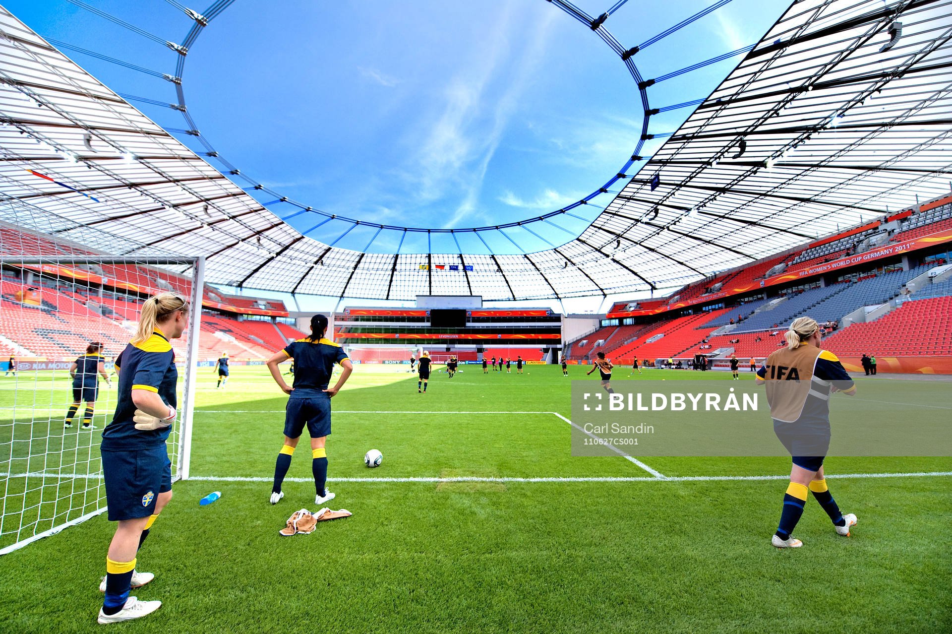 Bay Arena. Stadion
