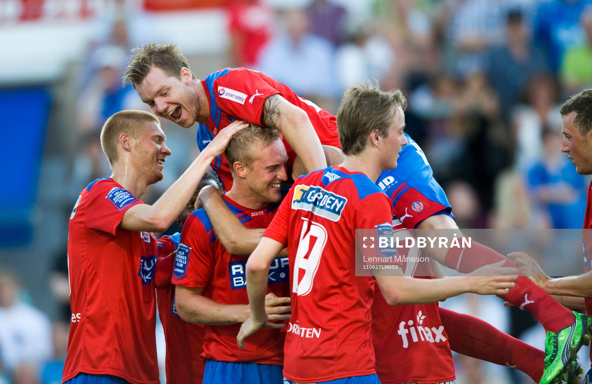 0-2, 2-målsskytten Peter Larsson, Helsingborg -