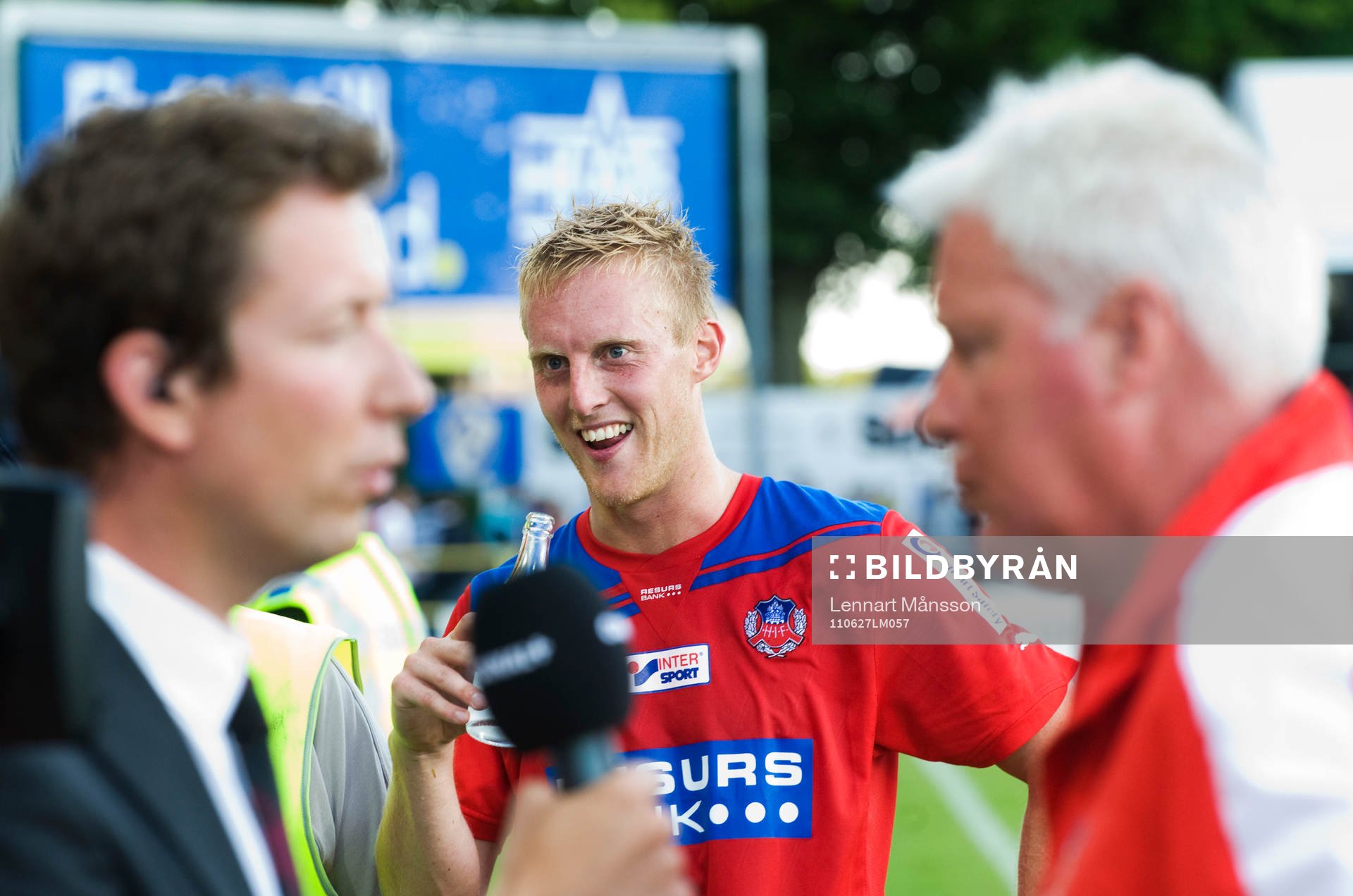 Conny Karlsson, tränare, Helsingborg, TV-intervjuas,