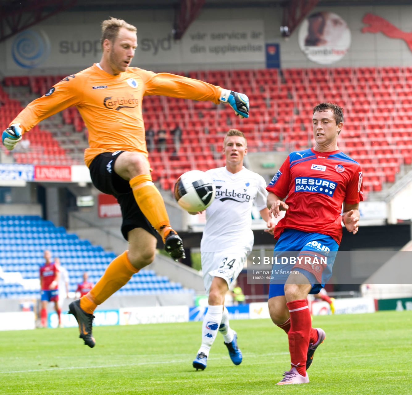 Kim Christensen, målvakt, Köpenhamn och Alejandro Toledo,