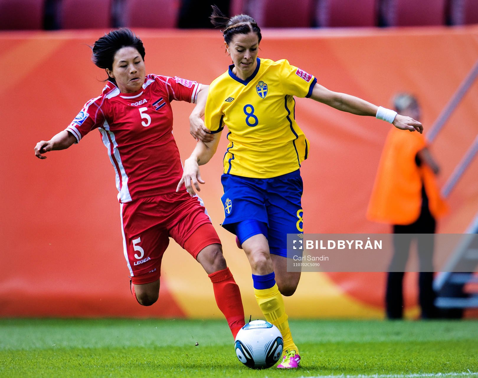Jong Sun Song, Nordkorea, Lotta Schelin, Sverige