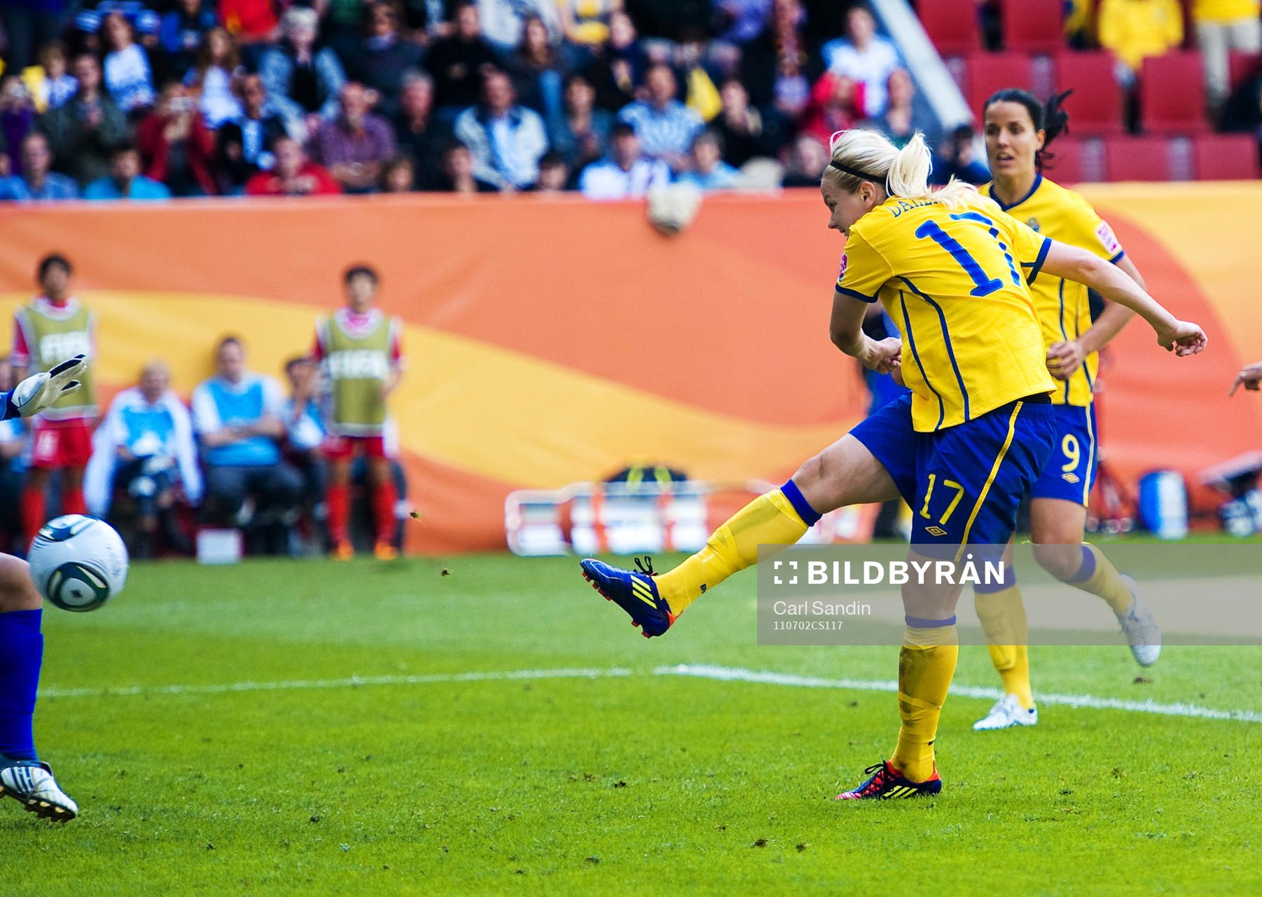 Lisa Dahlkvist, Sverige, 1-0