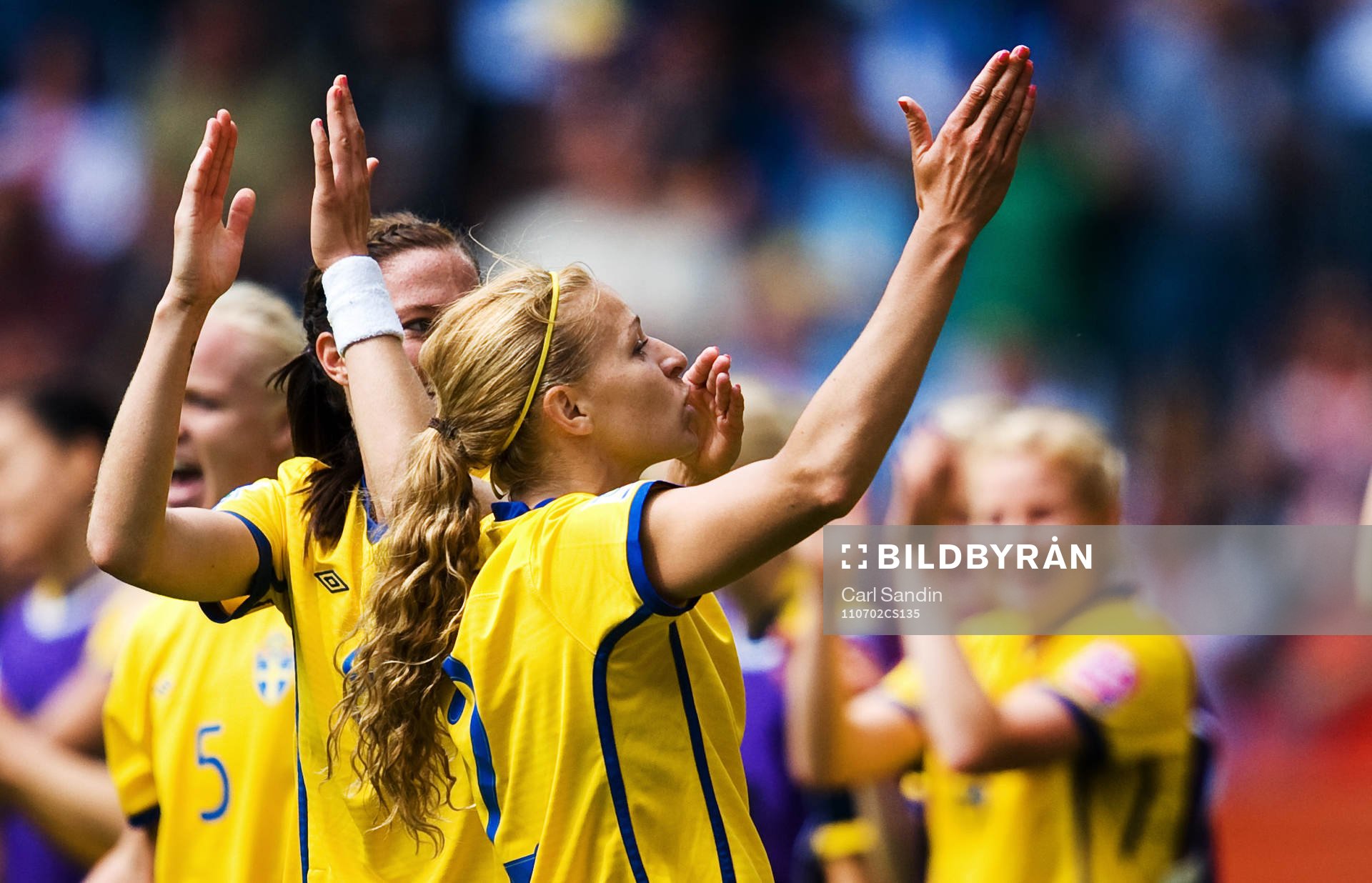 Charlotte Rohlin, Sverige, jubel