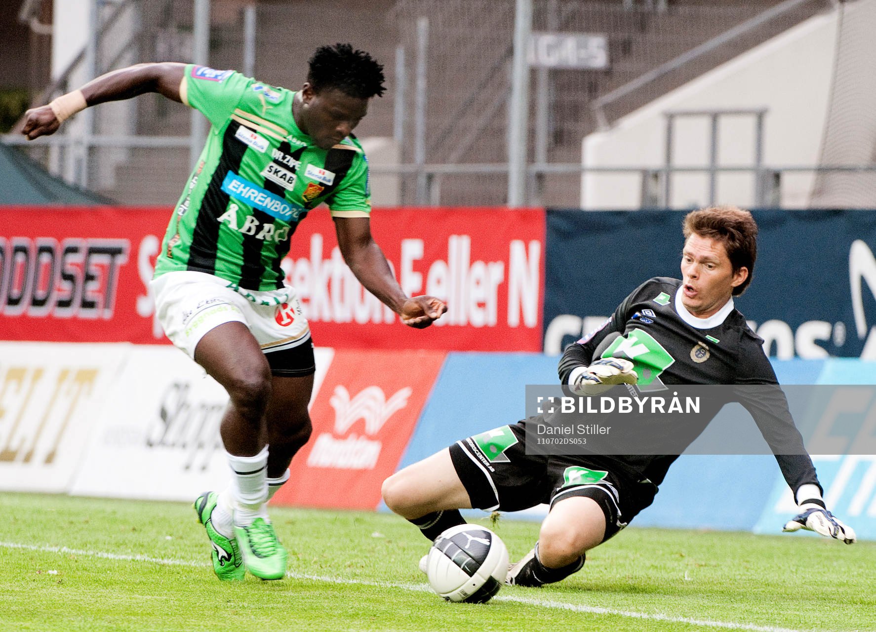 Razak Omotoyossi, GAIS, Mattias Hugosson, målvakt Gefle