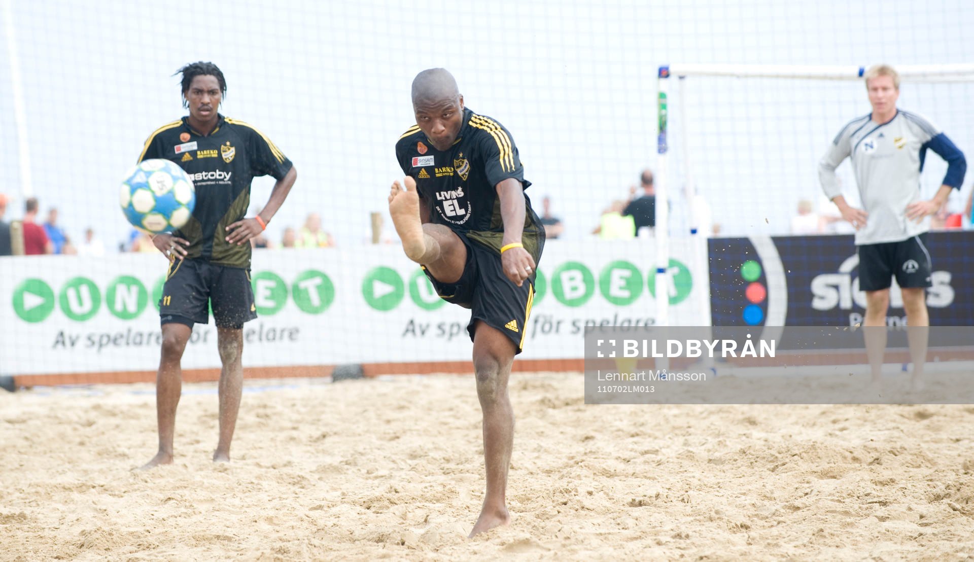 Beachfotboll, IFK Hässleholm - Norge: Tokelo Rantie och