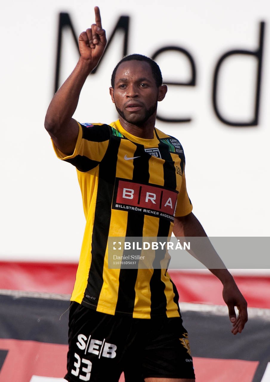 Rene Makondele, Häcken, gör 2-0, jubel
