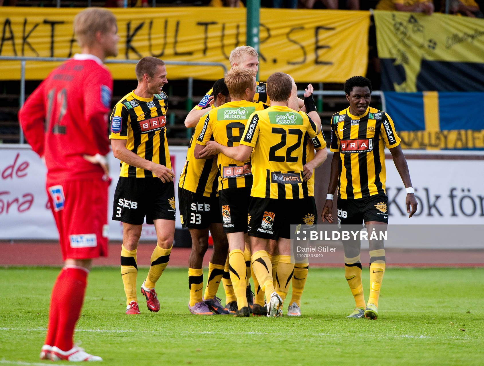 Kari Arkivuo, Häcken, gör 3-0, jubel, depp David