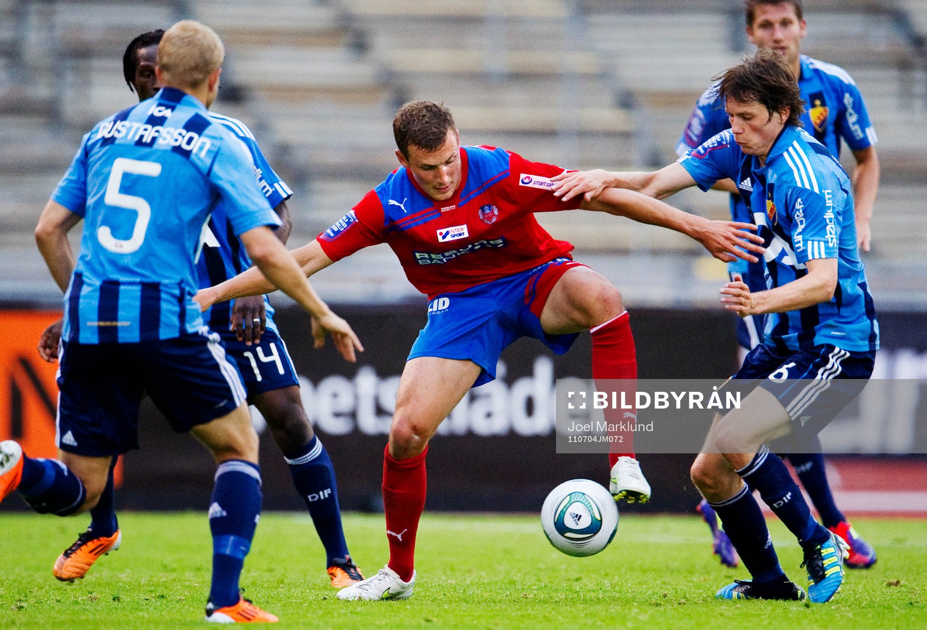 Alexander Gerndt, Helsingborg, kämpar mot Petter