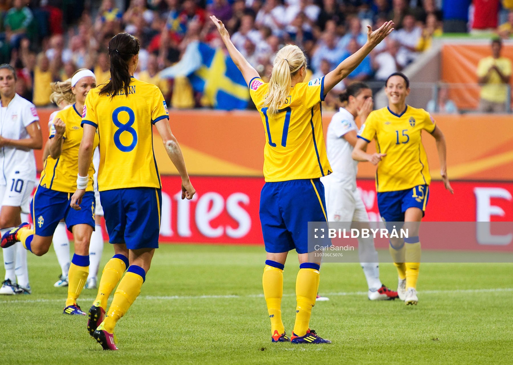 Lisa Dahlkvist, Sverige, jubel