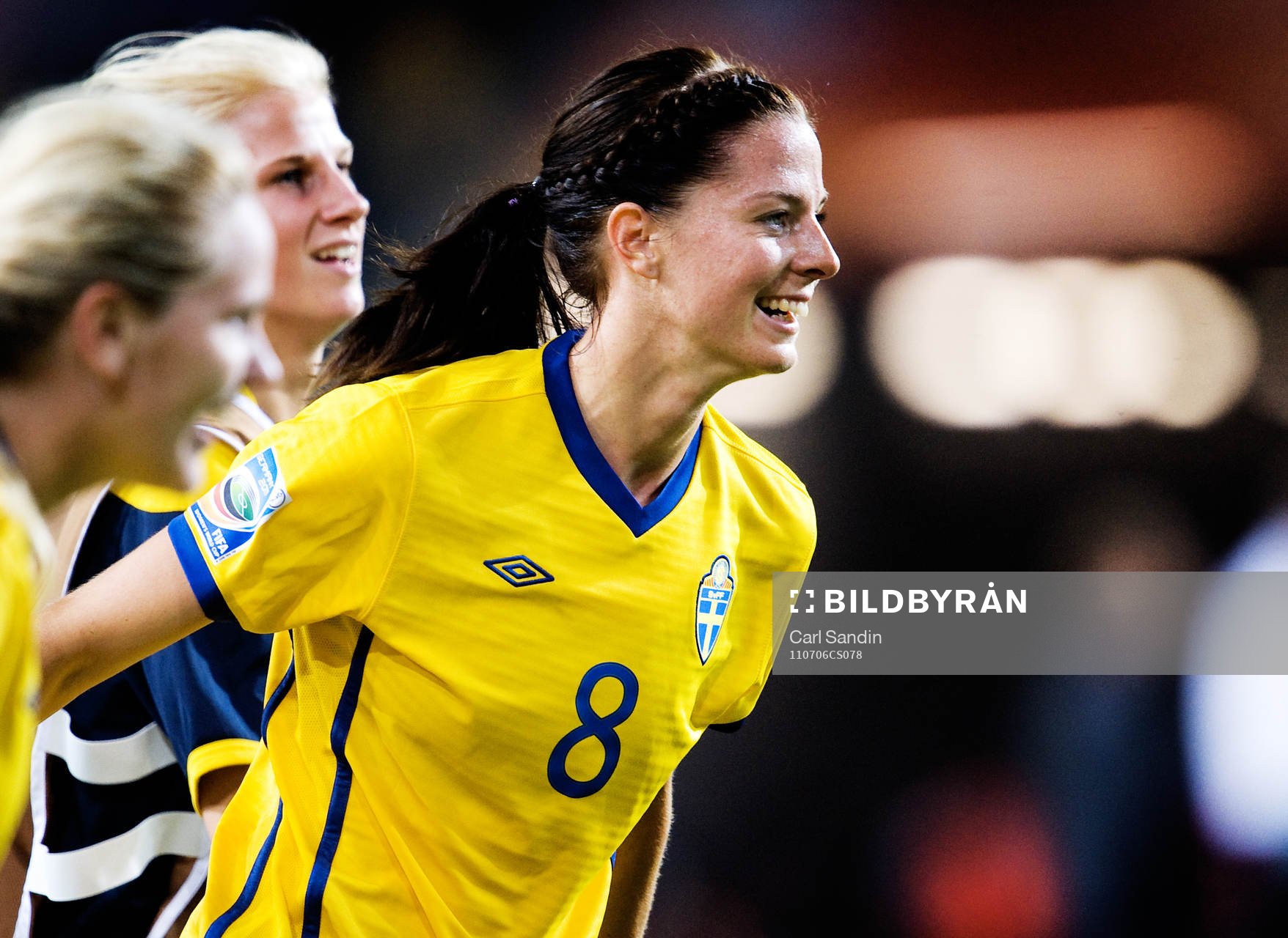 Lotta Schelin, Sverige