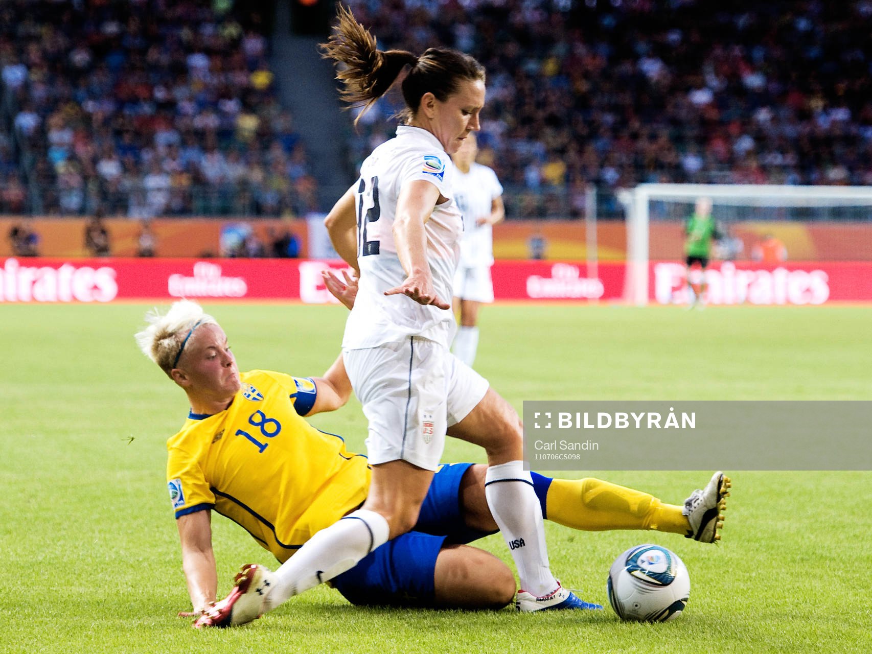 Nilla Fischer, Sverige, Lauren Cheney, USA