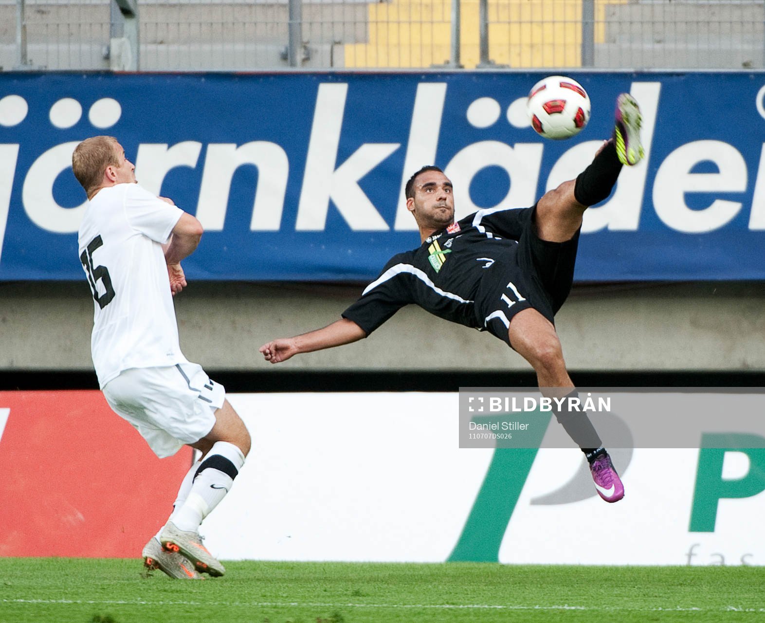 Stephane da Cruz, Un Käerjeng, Kari Arkivuo,  Häcken