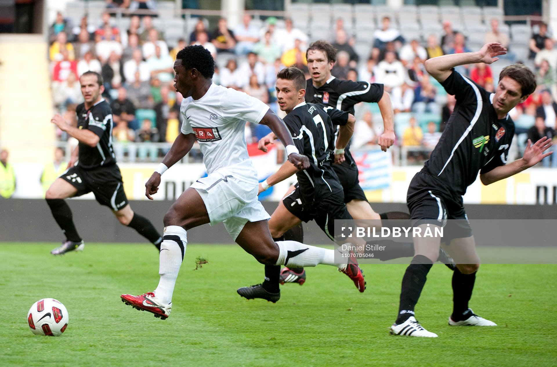 Majeed Waris, Häcken