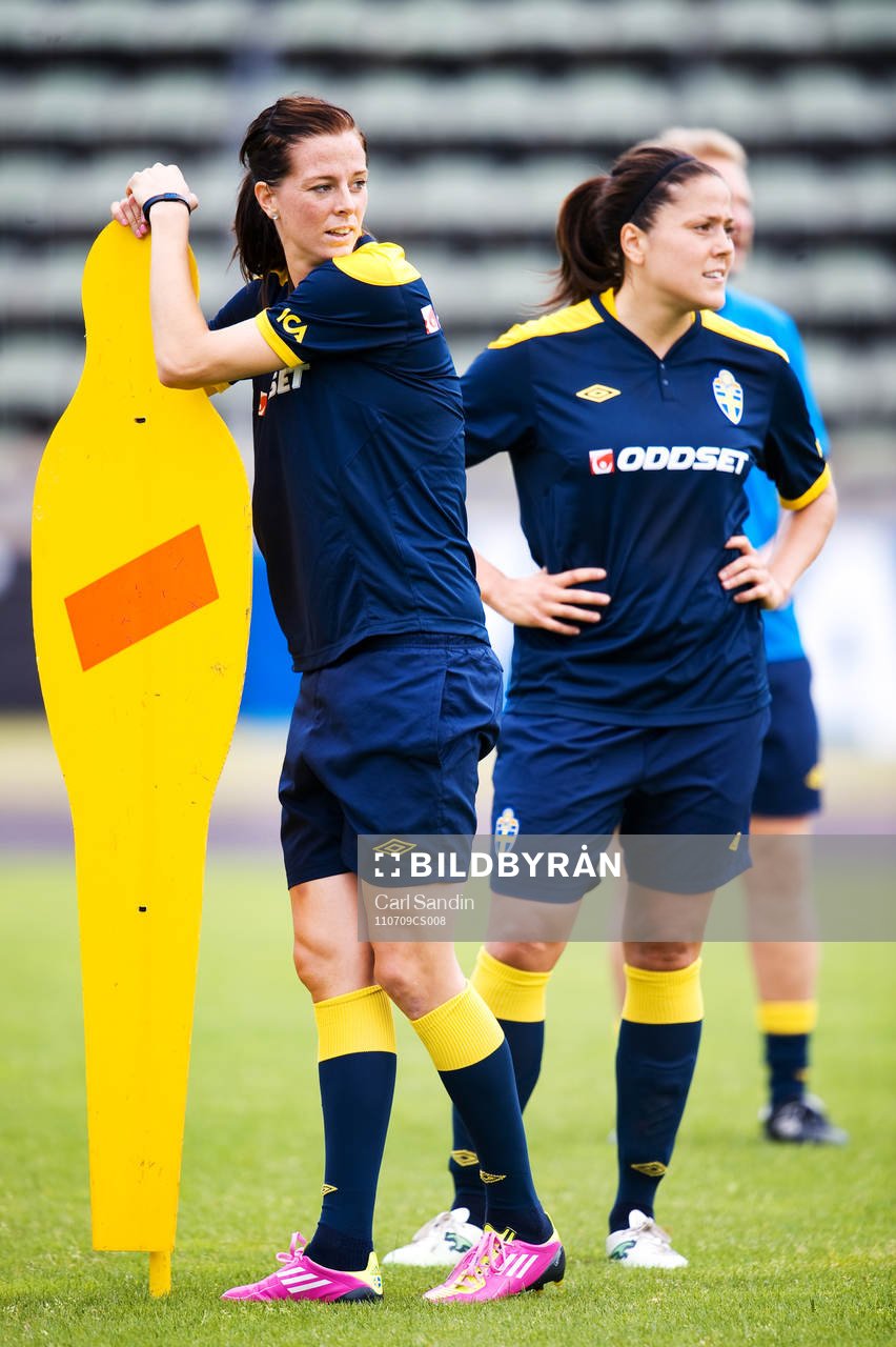 Lotta Schelin, Madelaine Edlund