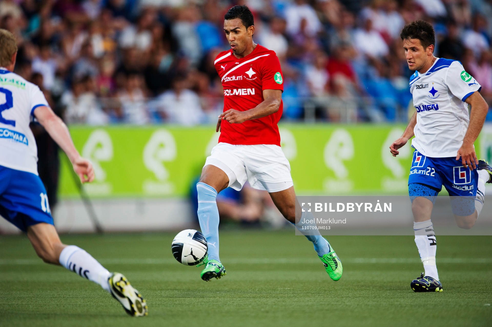  Wilton Figueiredo, Malmö FF, i ett anfall.