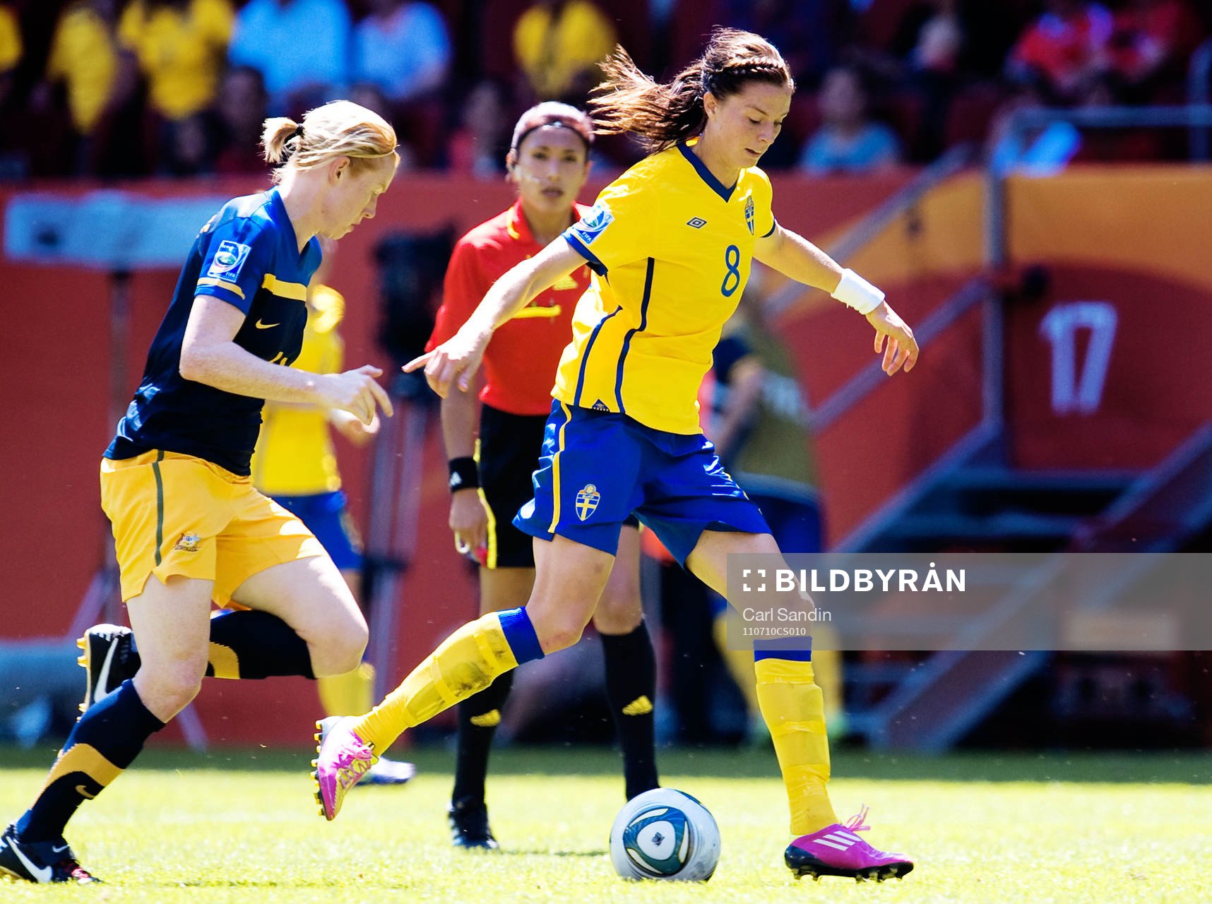 Lotta Schelin, Sverige