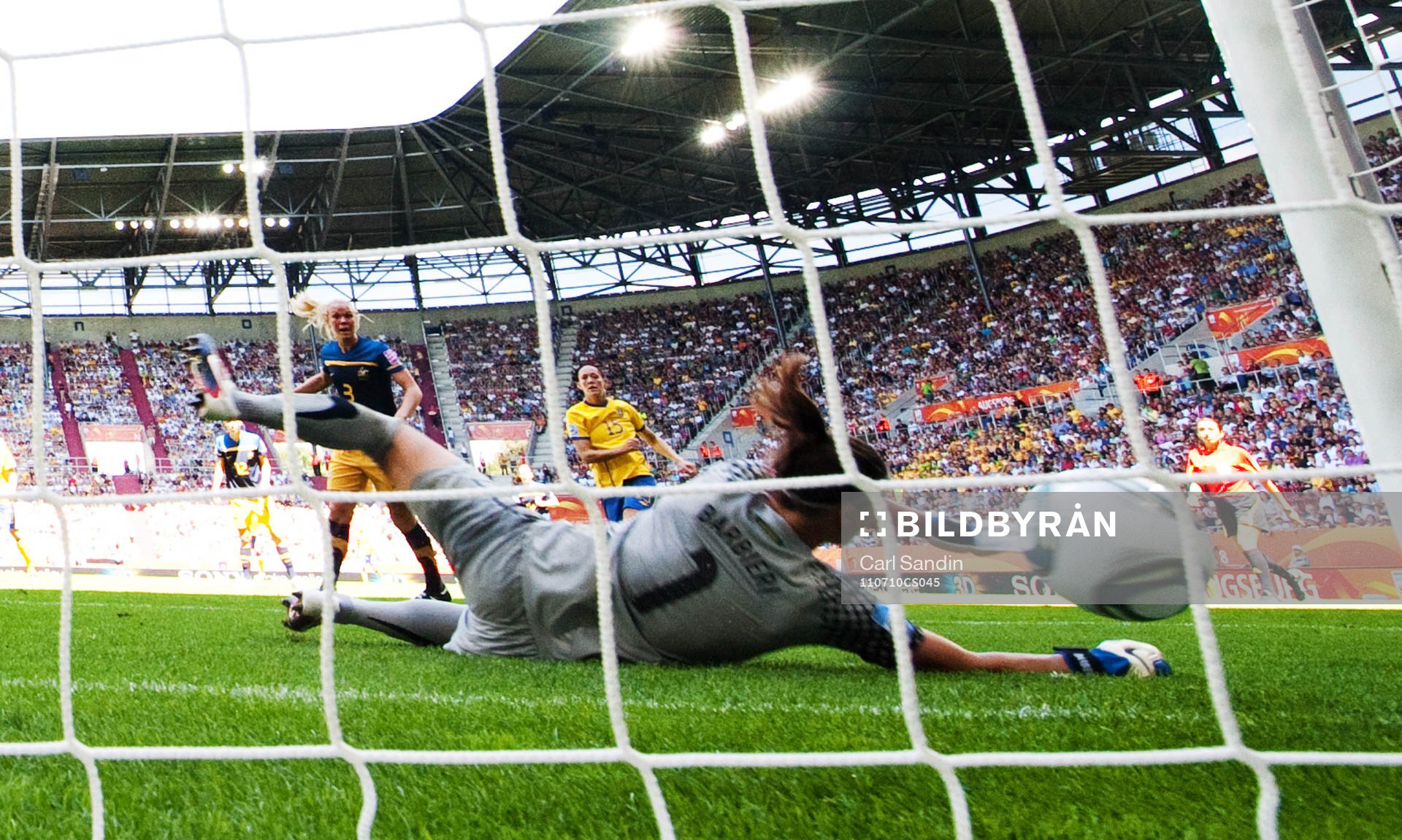 Therese Sjögran, Sverige, 1-0