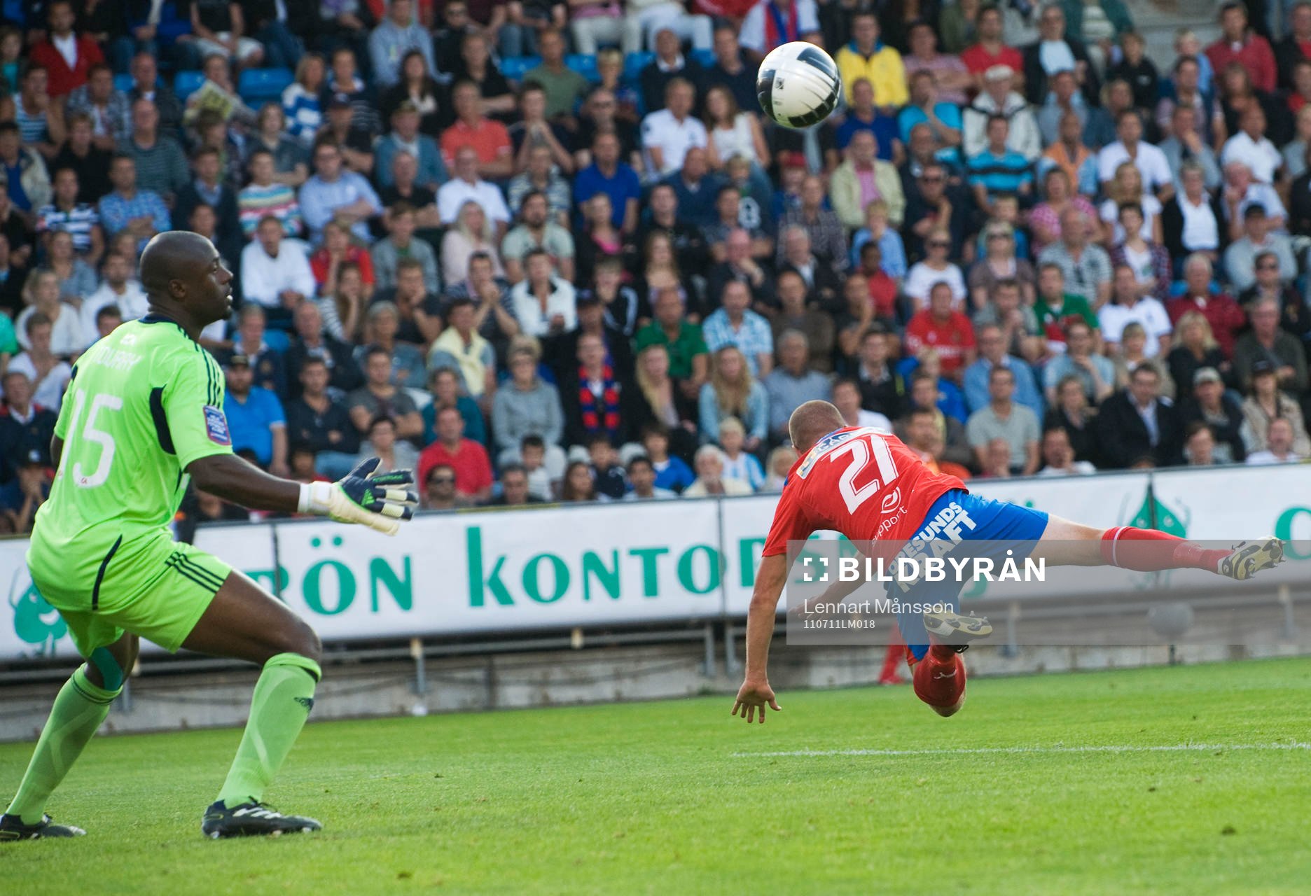 3-0, Christoffer Andersson, Helsingborg,  nickar med nacken
