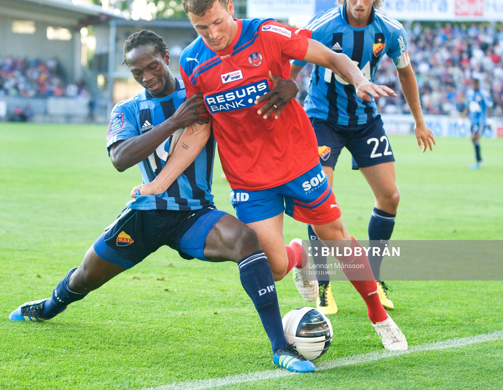 Kebba Ceesay, Djurgården, trycker Alexander Gerndt,