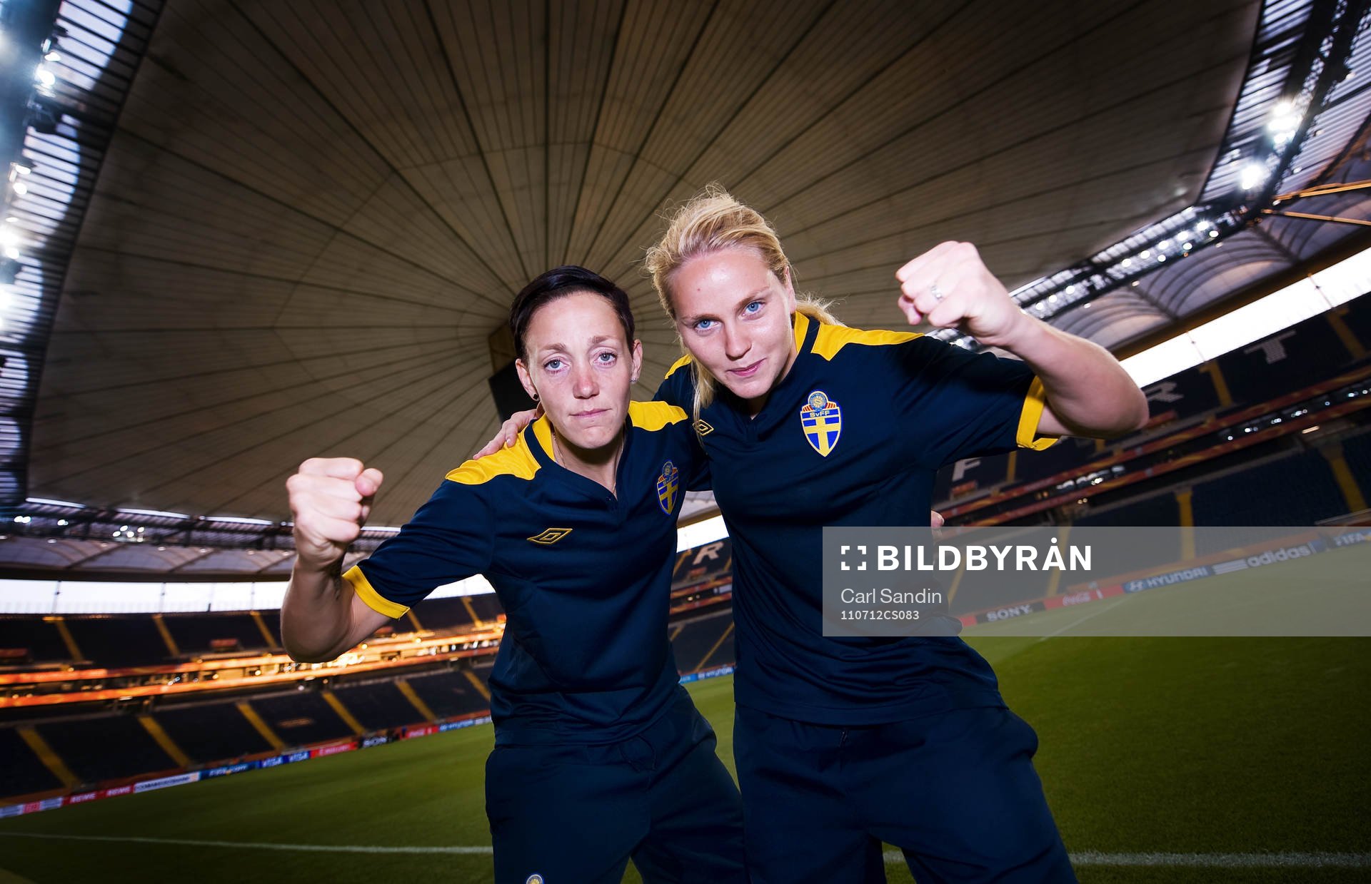 Therese Sjögran, Lisa Dahlkvist