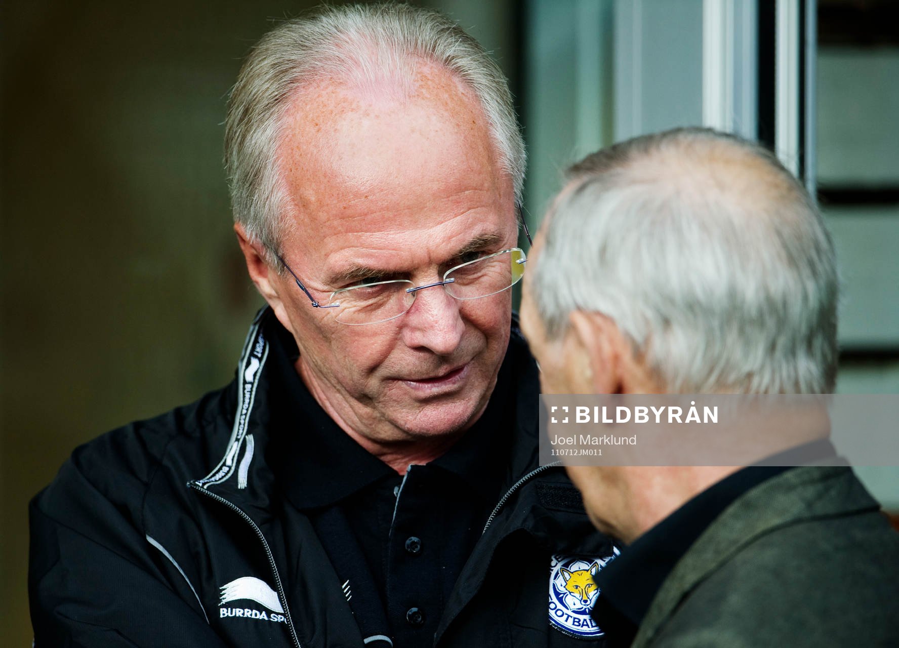 Sven-Göran Eriksson, tränare, Leicester, pratar med Tord