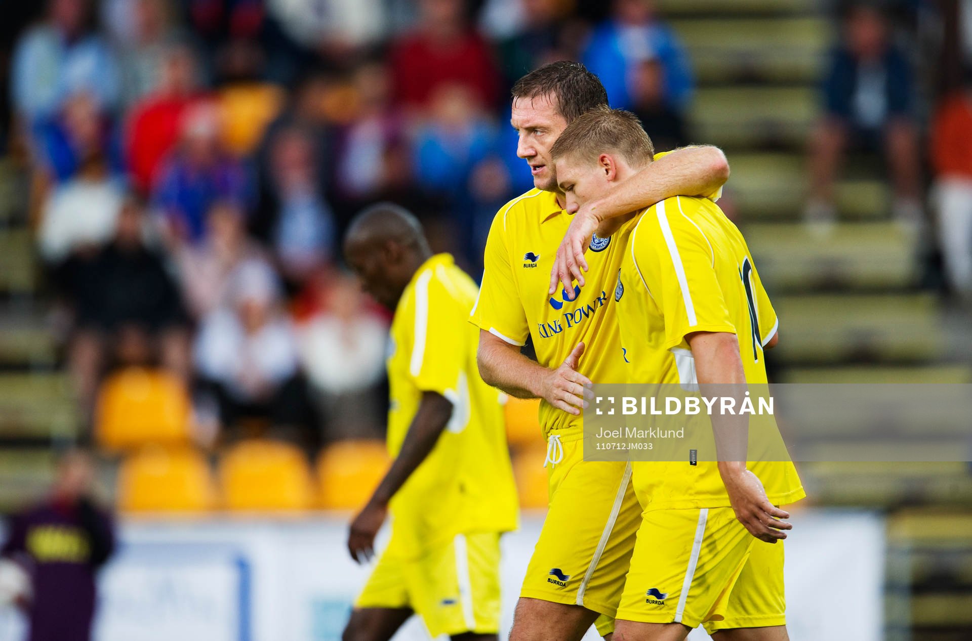  Steve Howard och Andy King, Leicester, efter 0-1-målet.