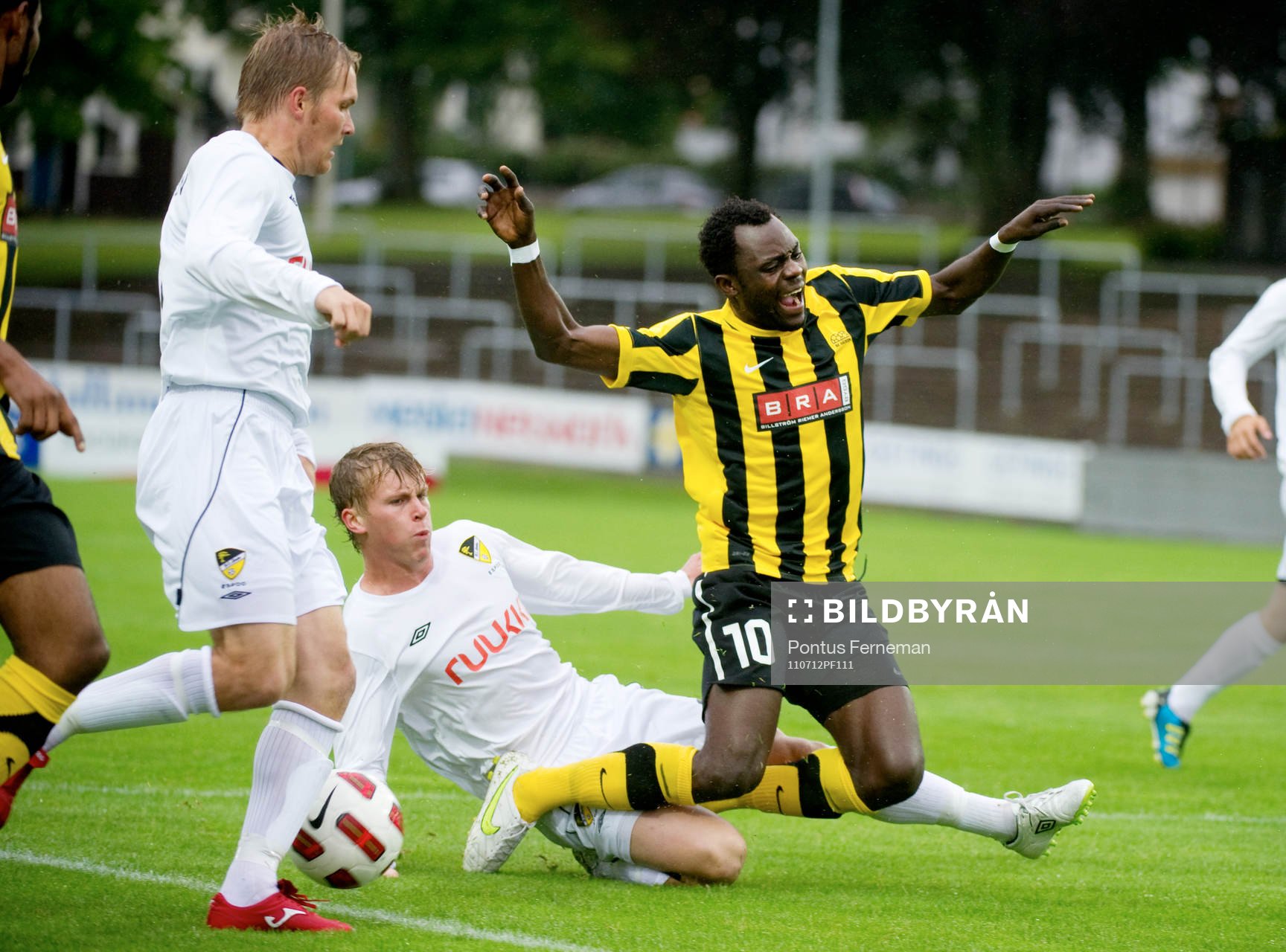Ilari Äijälä, Honka, Chibuike Johm, Häcken