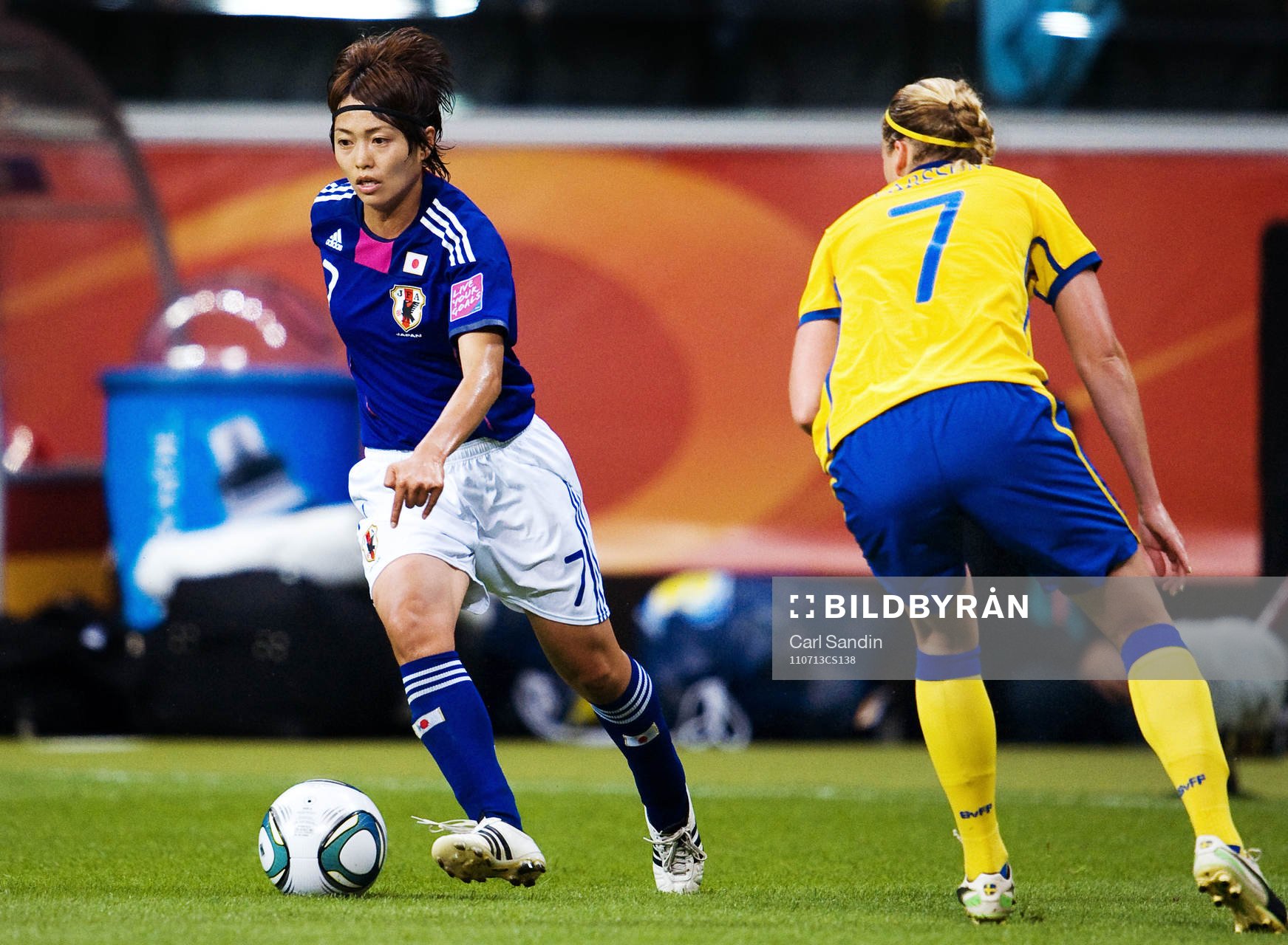 Kozue Ando, Japan
