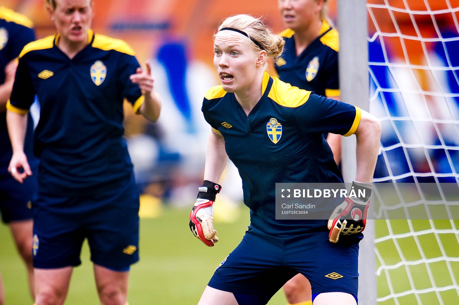 Hedvig Lindahl, målvakt