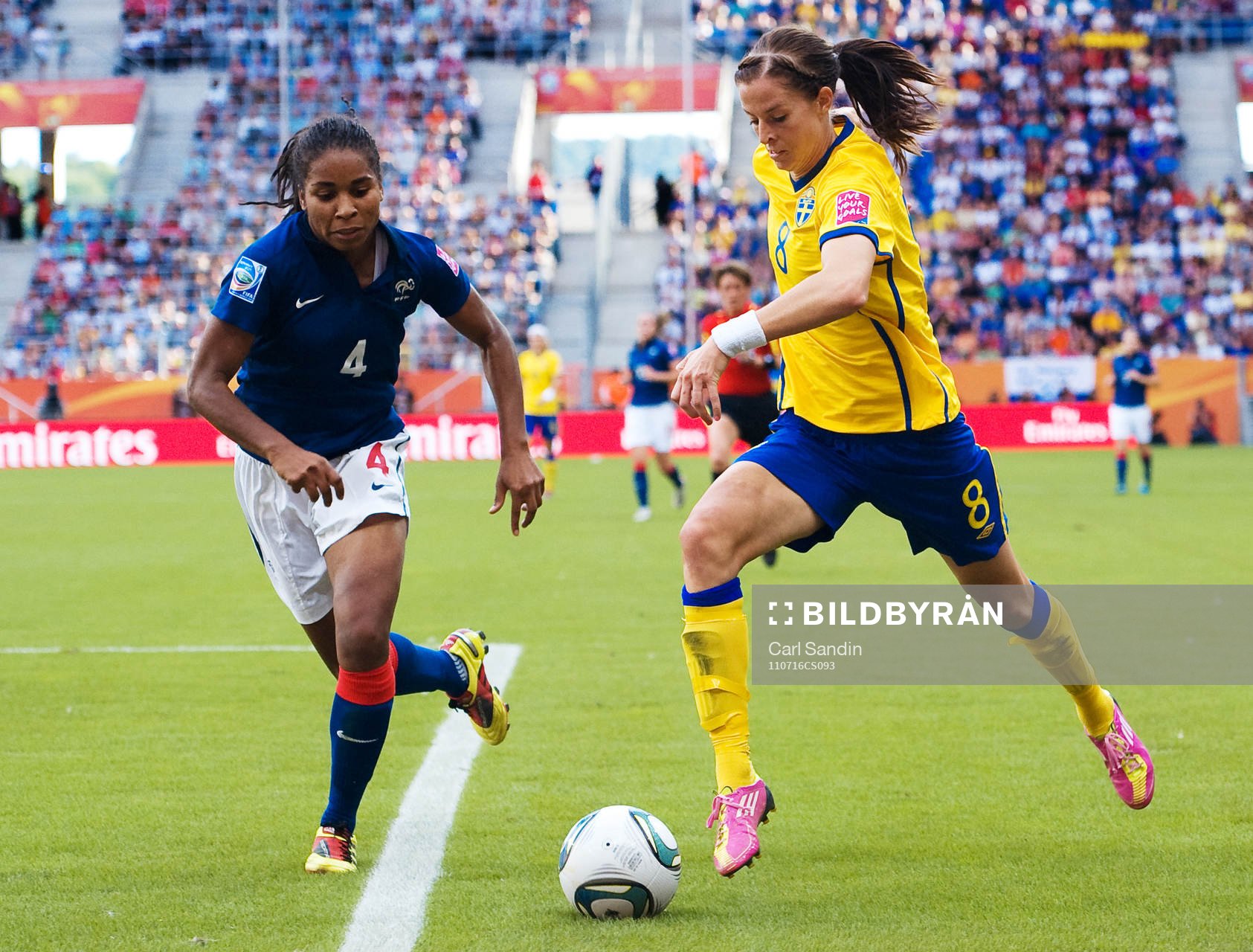 Laura Georges, Frankrike, Lotta Schelin, Sverige