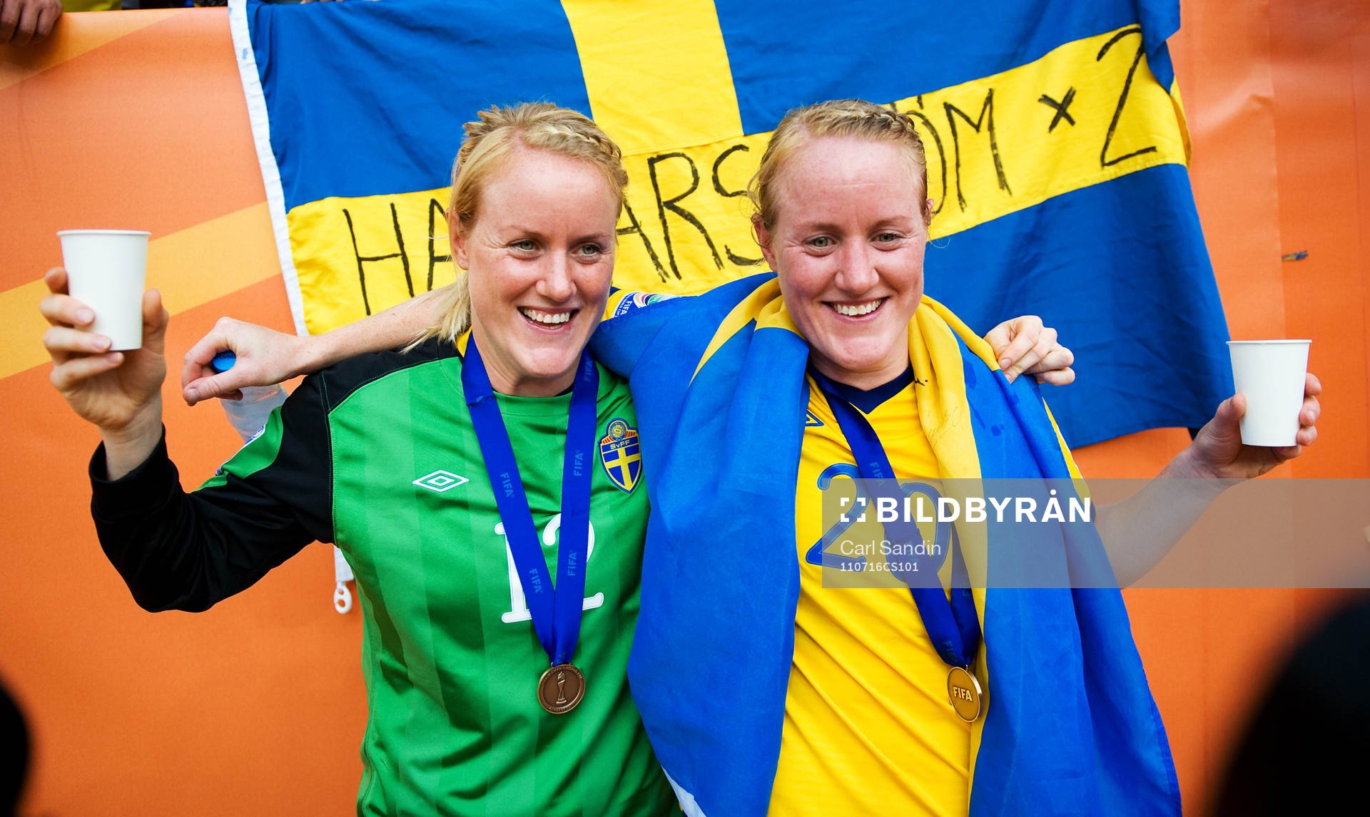Kristin Hammarström, målvakt, Marie Hammarström, jubel,