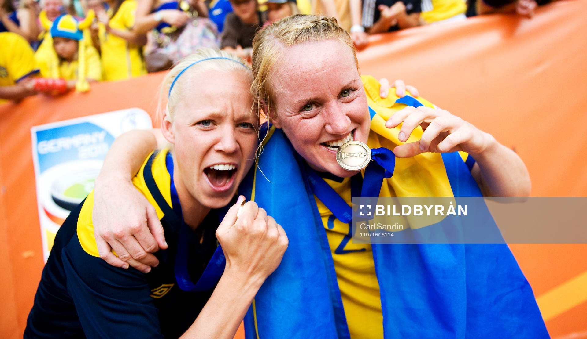 Caroline Seger, Marie Hammarström, Sverige, jubel.
