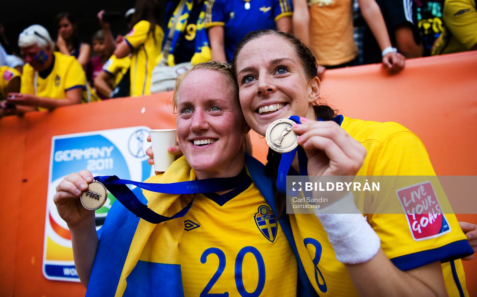 Marie Hammarström, Lotta Schelin, Sverige, jubel,