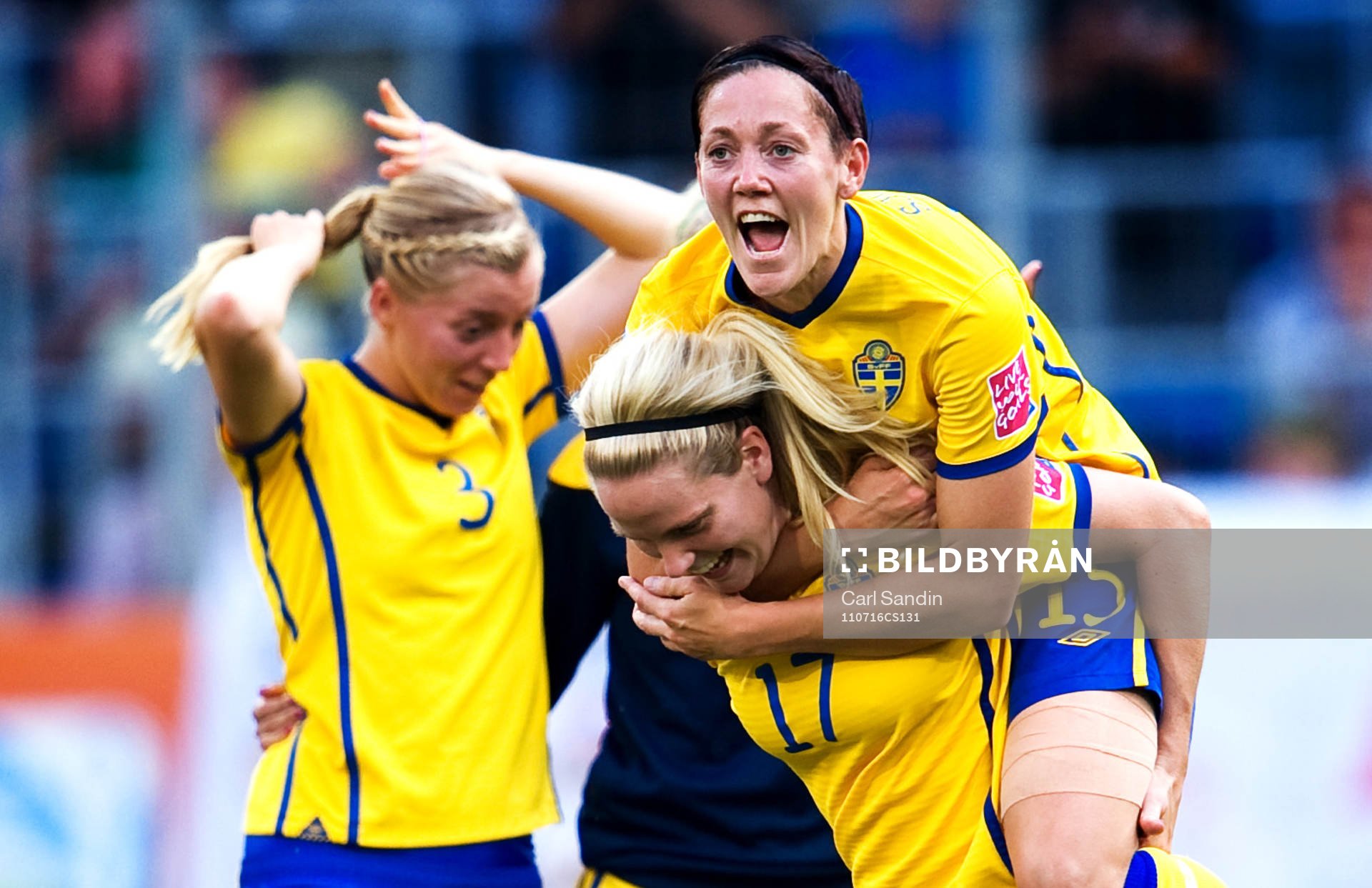 Therese Sjögran, Sverige rider på Lisa Dahlkvist, jubel,