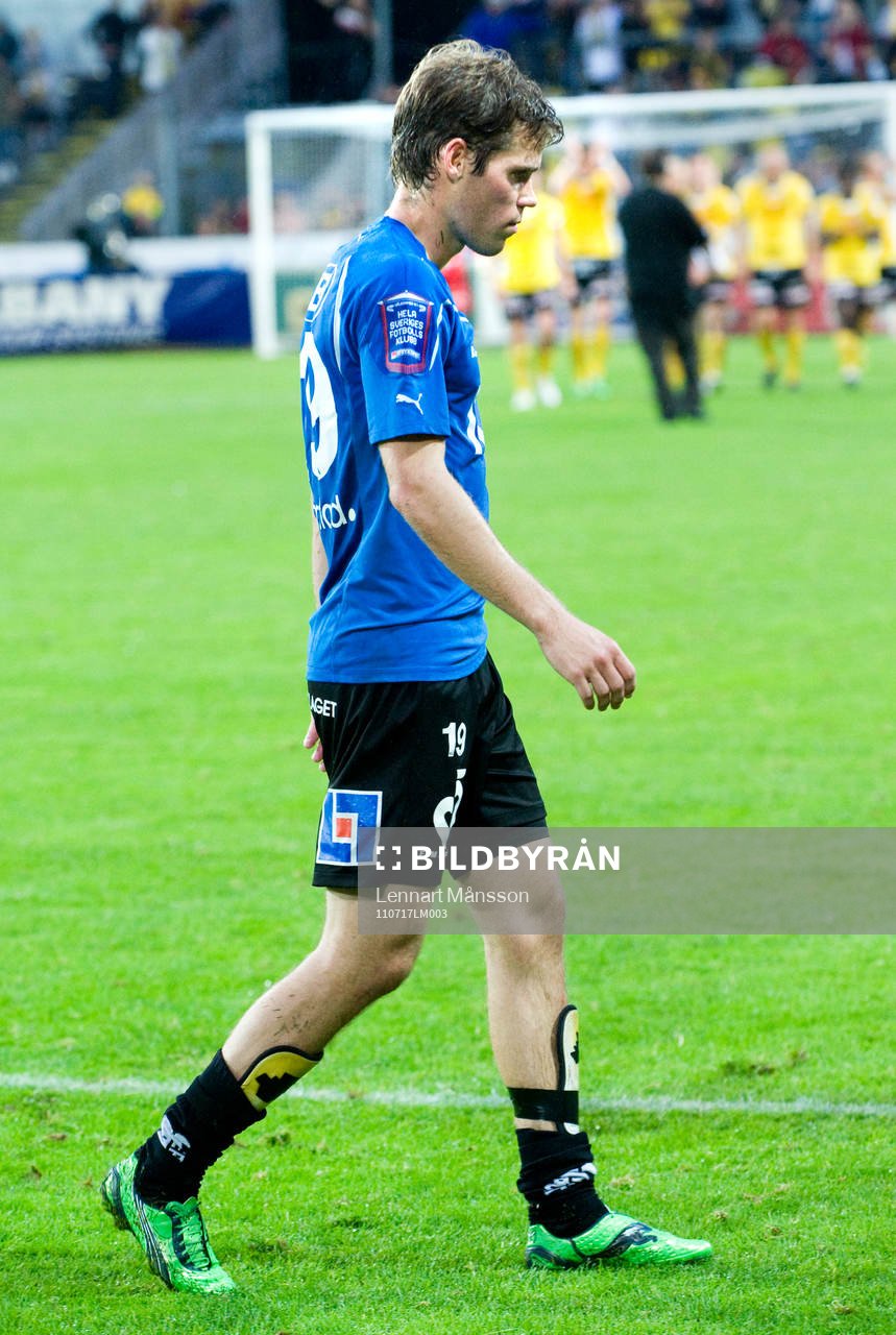 Matchen är slut, Emil Salomonsson, Halmstad